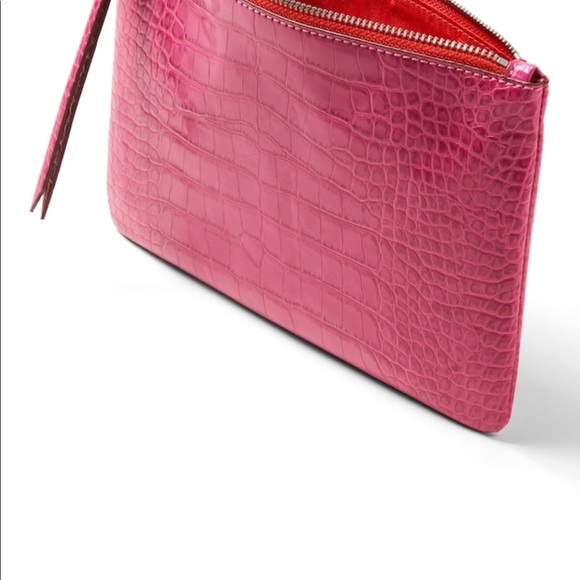 NWT Banana Republic Medium Vegan Leather Zip Pouch - Picture 6 of 7